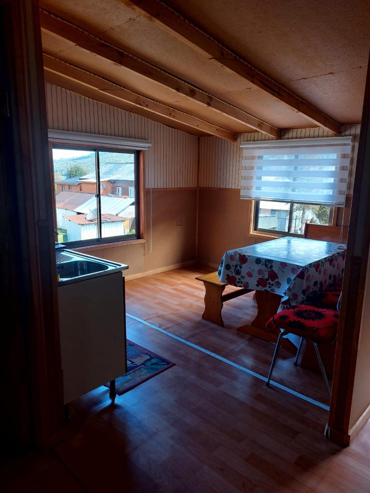 Hostal Y Cabanas Ventisquero Пуерто Пуюхуапи Екстериор снимка