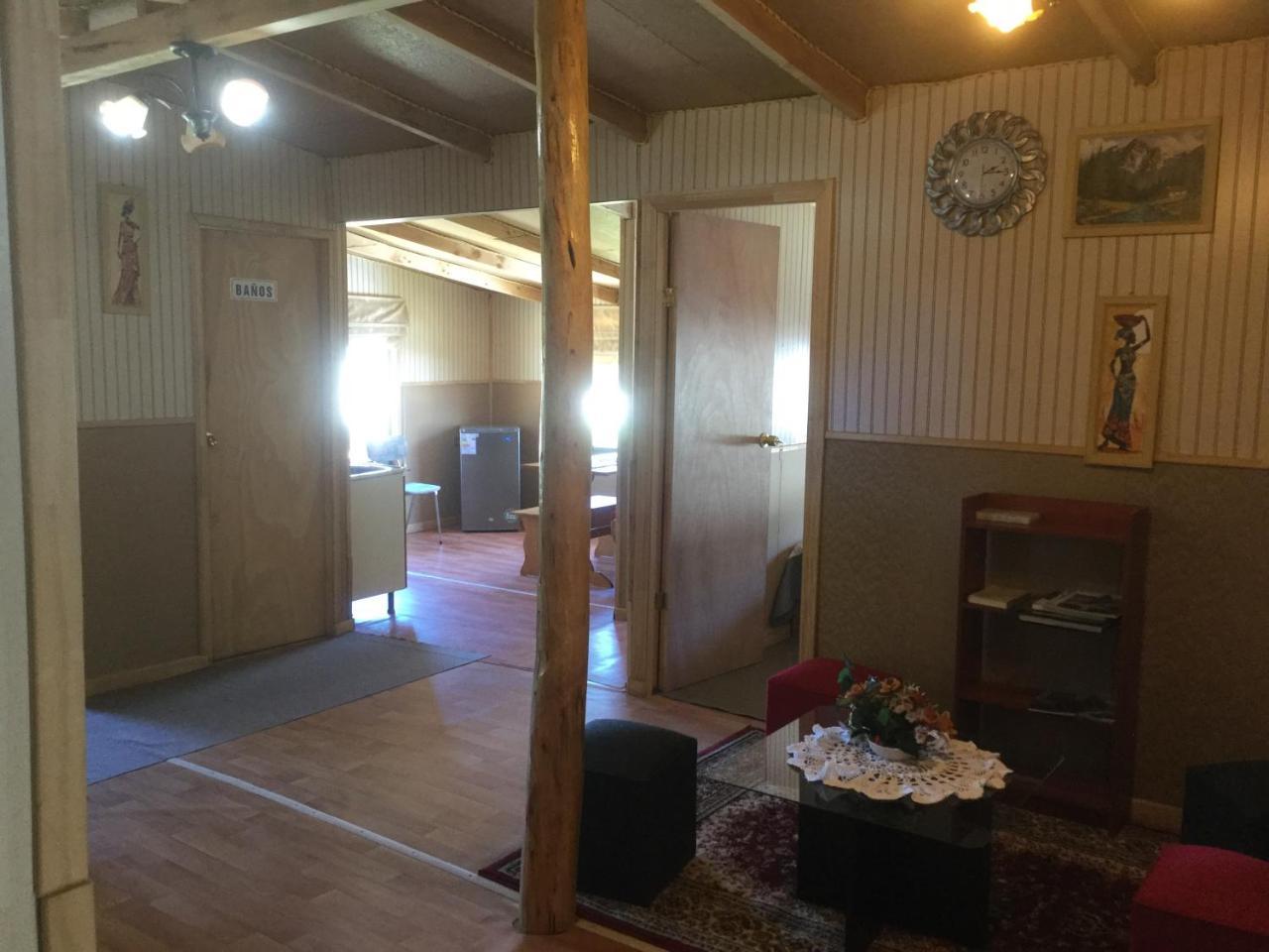 Hostal Y Cabanas Ventisquero Пуерто Пуюхуапи Екстериор снимка